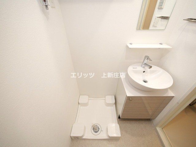 洗面設備　洗濯機置き場