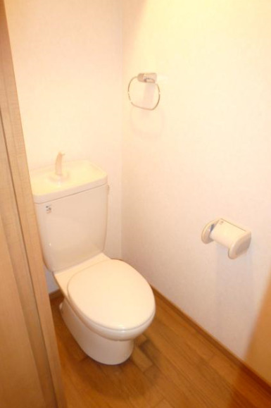 トイレ　トイレもきれいです