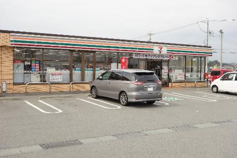 その他　セブンイレブン津市高茶屋小森町店（その他）まで390m