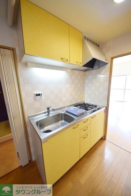 キッチン　お問合せはタウンハウジングまで！※現地待合わせ相談可能