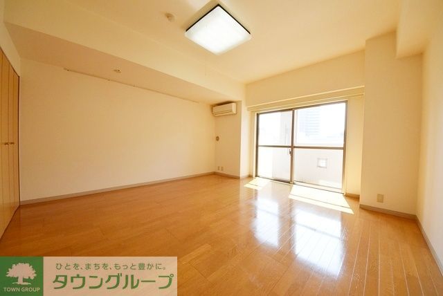 居室・リビング　お問合せはタウンハウジングまで！※現地待合わせ相談可能