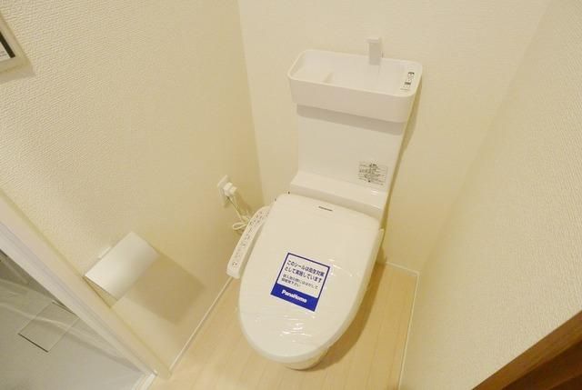 トイレ　別部屋参考写真