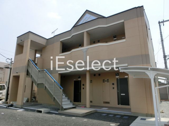 建物外観　経済的な都市ガス仕様。