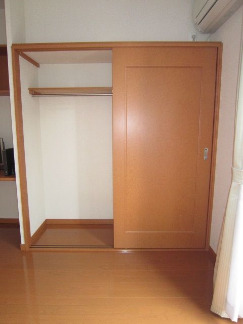 収納　クローゼット