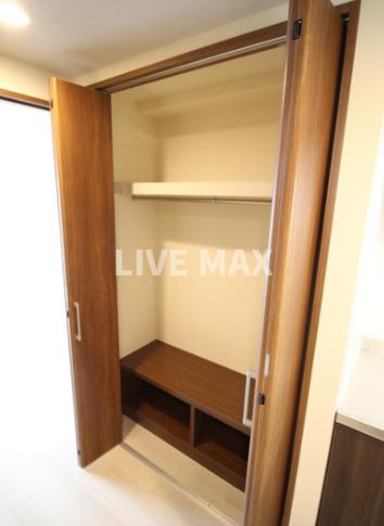収納　※別部屋のお写真になります