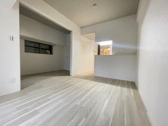 居室・リビング　※別部屋の写真です