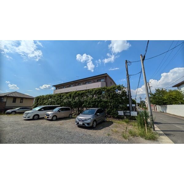 建物外観　バルコニー側