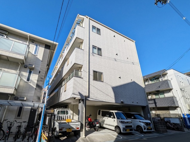 建物外観　日当たりの良い建物です