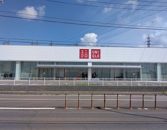 ショッピングセンター　ユニクロ仙台泉店（ショッピングセンター）まで830m