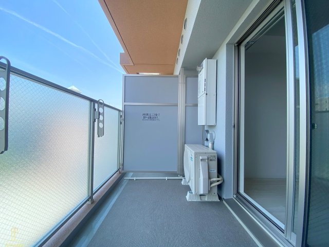 バルコニー　セレニテ梅田北グランデ