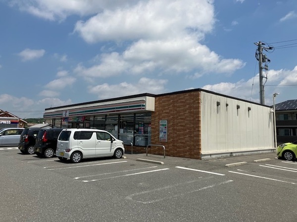 コンビニ　セブンイレブン山陽小野田高須店（コンビニ）まで400m