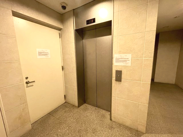 ロビー
