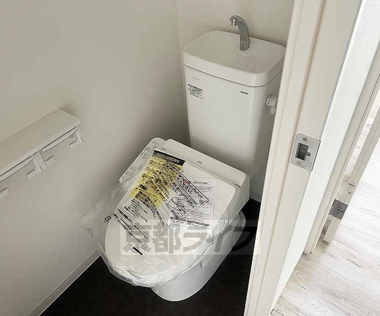 トイレ　ウォシュレット付きトイレです・