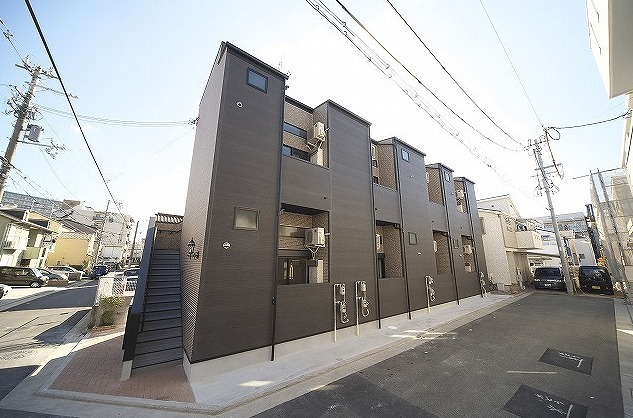 建物外観　オシャレなデザイナーズ物件