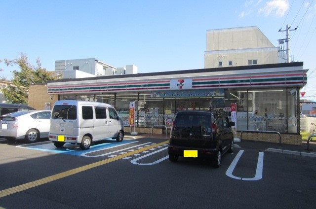 コンビニ　セブンイレブン 泉佐野上町1丁目店（コンビニ）まで653m