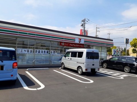 コンビニ　セブンイレブン 福山西新涯町店（コンビニ）まで344m