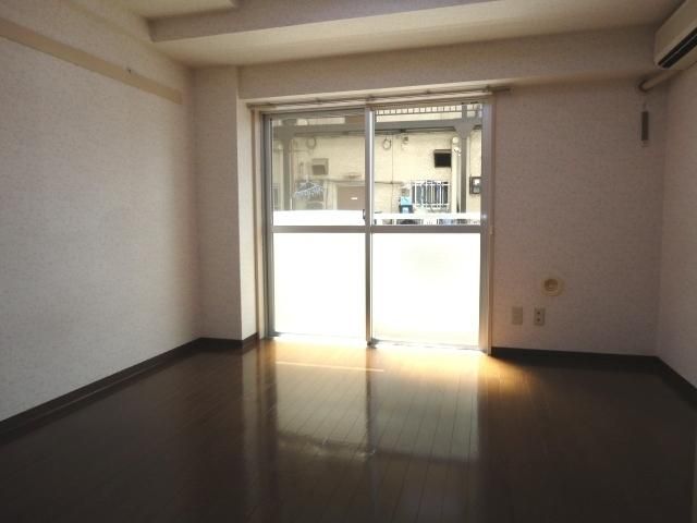 居室・リビング　★お部屋探しはタウンハウジング高幡不動店まで★