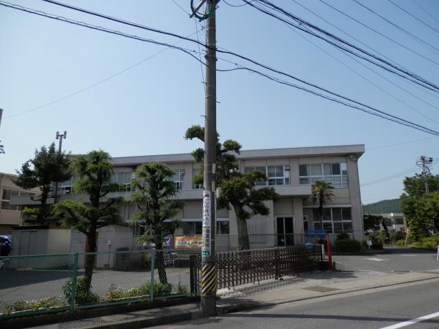 小学校　岐阜市立黒野小学校（小学校）まで2400m