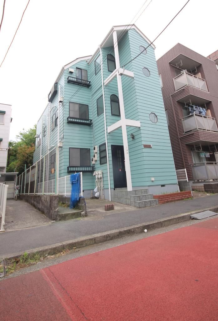 建物外観　★公式LINE登録、成約の場合お祝い金3万円♪