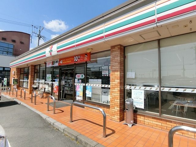 コンビニ　セブンイレブン大垣小野３丁目店（コンビニ）まで1900m