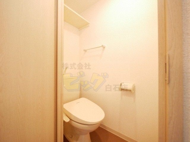 トイレ　ウォシュレット完備しています♪