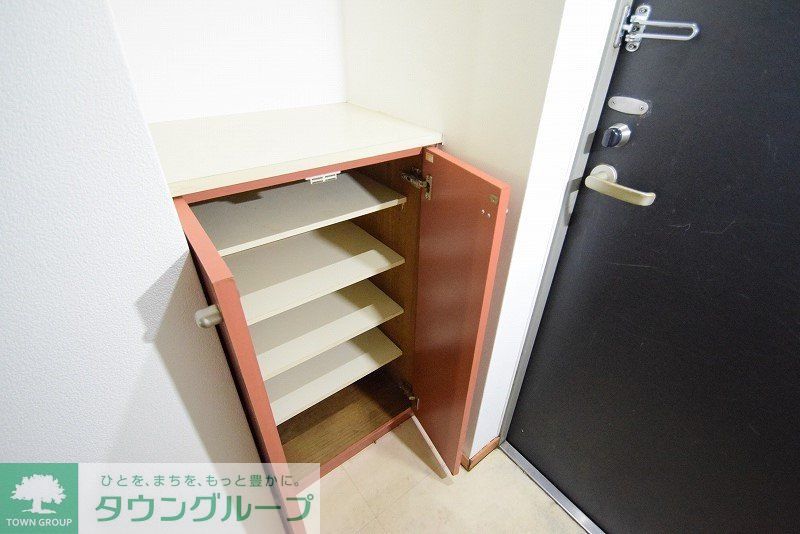 玄関　現況を優先