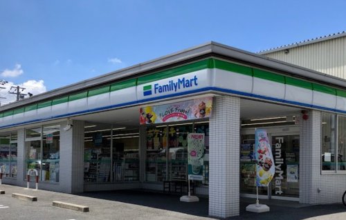 コンビニ　ファミリーマート 松原天美我堂店（コンビニ）まで476m