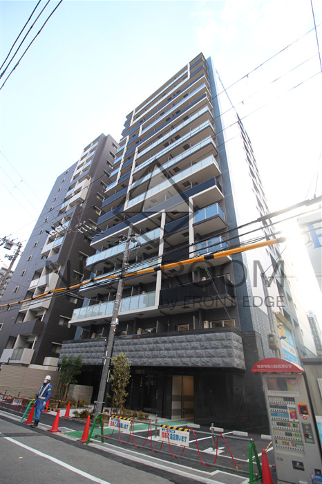 建物外観　プレサンス堺筋本町ディスティニー