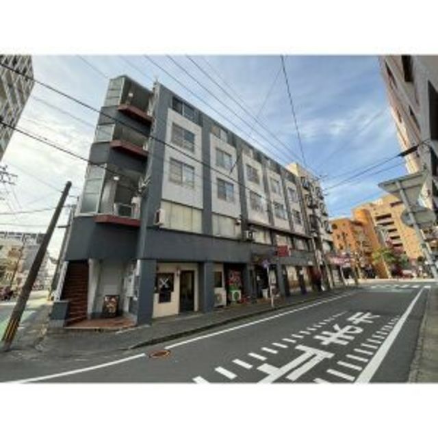 建物外観　現況優先