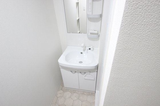 洗面設備　※別部屋の写真です