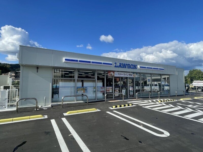 コンビニ　ローソン白島2丁目店（コンビニ）まで467m