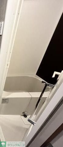 バス・シャワールーム　洗面