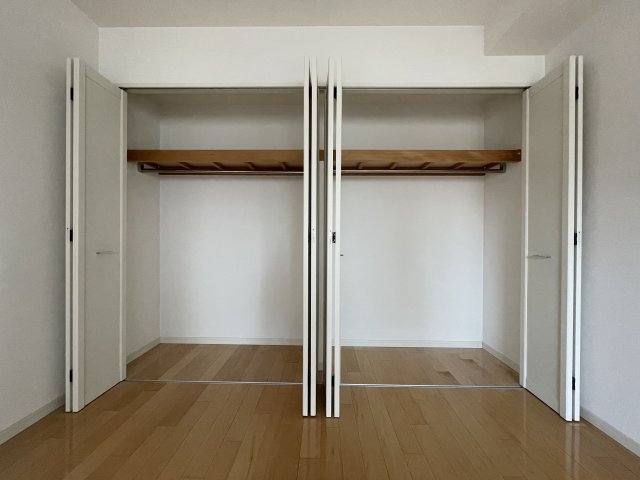 収納　グレンパーク梅田北　ウォークインクローゼット