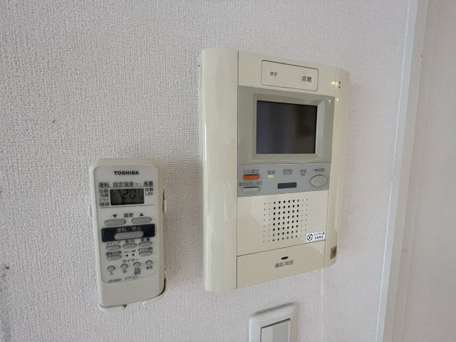 セキュリティ　グレンパーク梅田北　モニターフォン