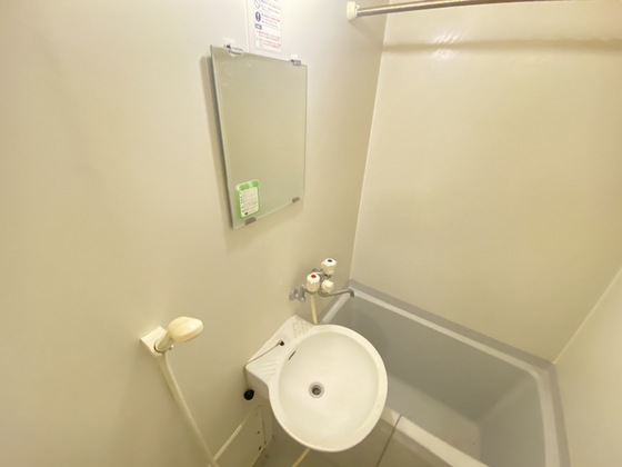 洗面設備　※別部屋の写真です