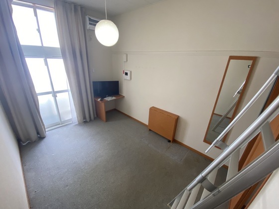 居室・リビング　※別部屋の写真です