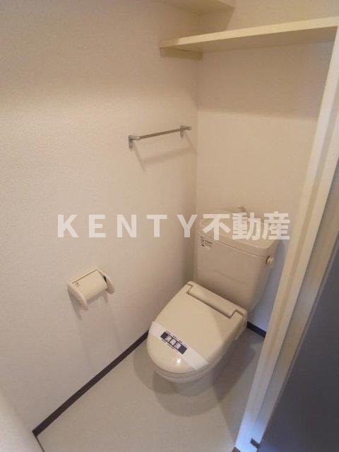 トイレ　清潔感のあるトイレです