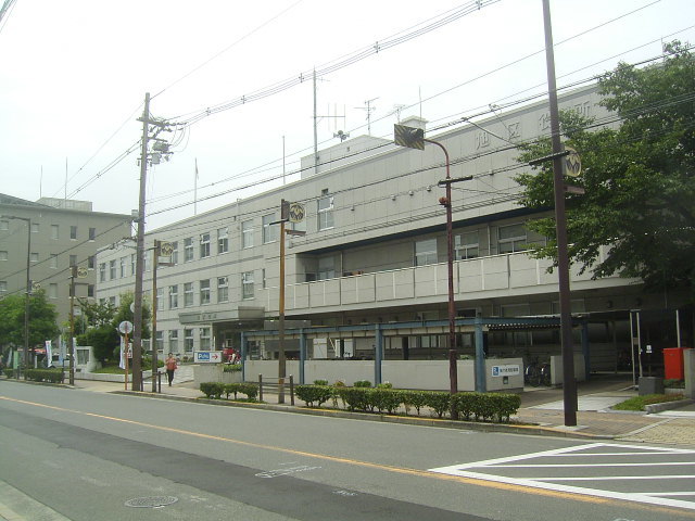 郵便局　旭千林郵便局（郵便局）まで185m