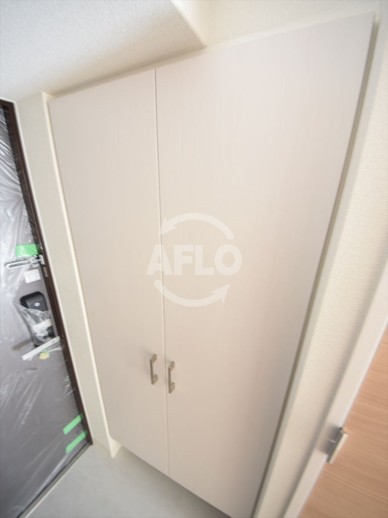 収納　エスリード南堀江グランツ　下足入れ