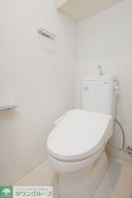 トイレ　※写真は同タイプ住戸です。