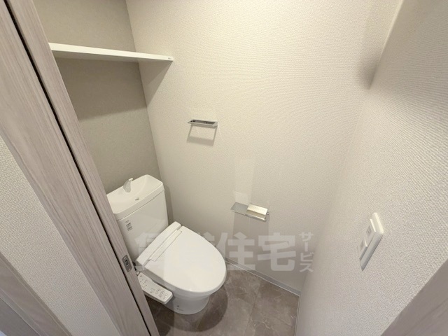ファーストフィオーレ川西プリモのトイレ写真