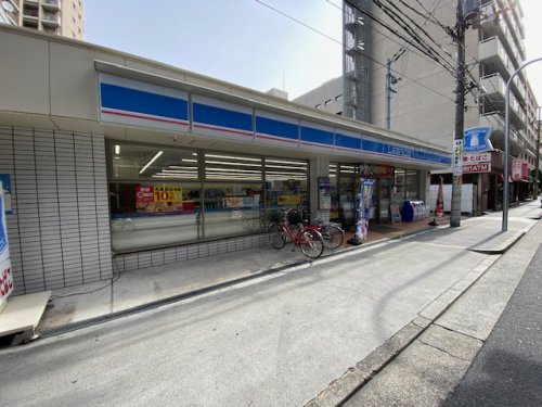 コンビニ　ローソン 中崎二丁目店（コンビニ）まで106m