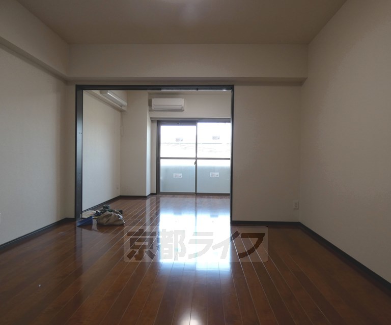 居室・リビング　綺麗な室内です