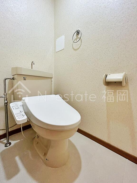 トイレ　★温水洗浄便座付きトイレ★参考写真