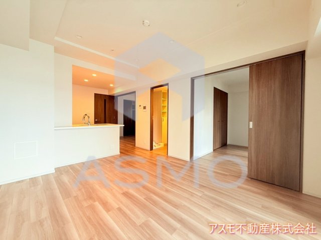 居室・リビング　同マンション別部屋　参考写真