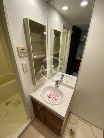 洗面設備　S-RESIDENCE Honmachi Marks　洗面化