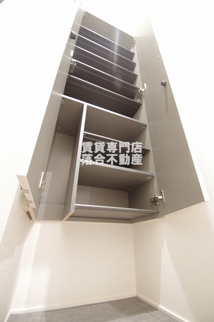 玄関　たっぷり入るシューズ収納♪