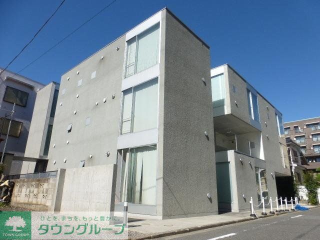 建物外観　★おしゃれなデザイナーズ物件・2010年完成の築浅です★