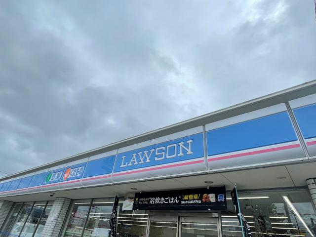 コンビニ　ローソン函館追分町店（コンビニ）まで395m
