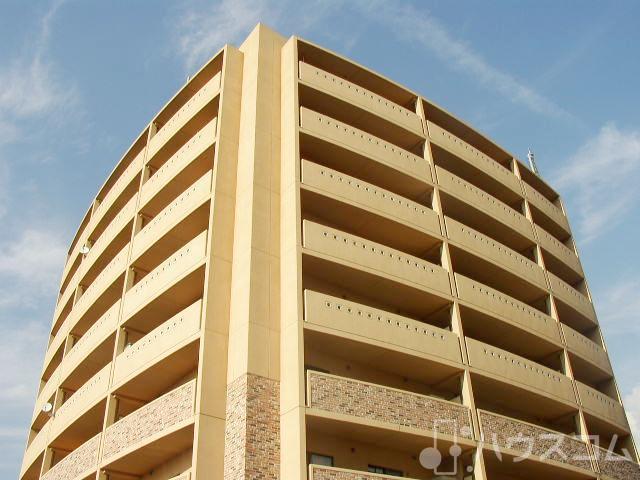 建物外観　まるでイタリア建築の様です。